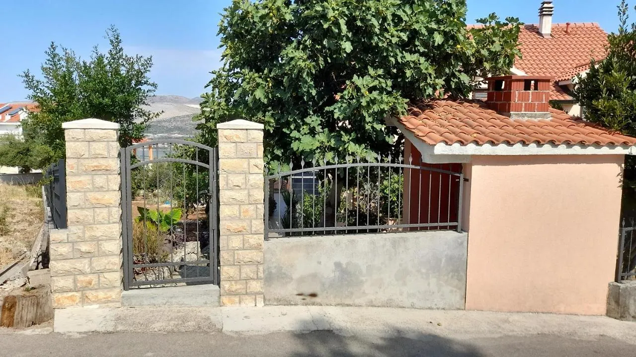 Apartment Apartmani A.Teskera Trogir