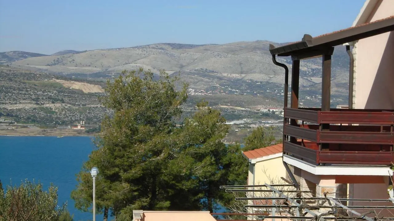 Apartmani A.Teskera Trogir 0*,