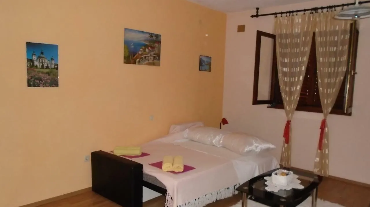 Apartment Apartmani A.Teskera Trogir