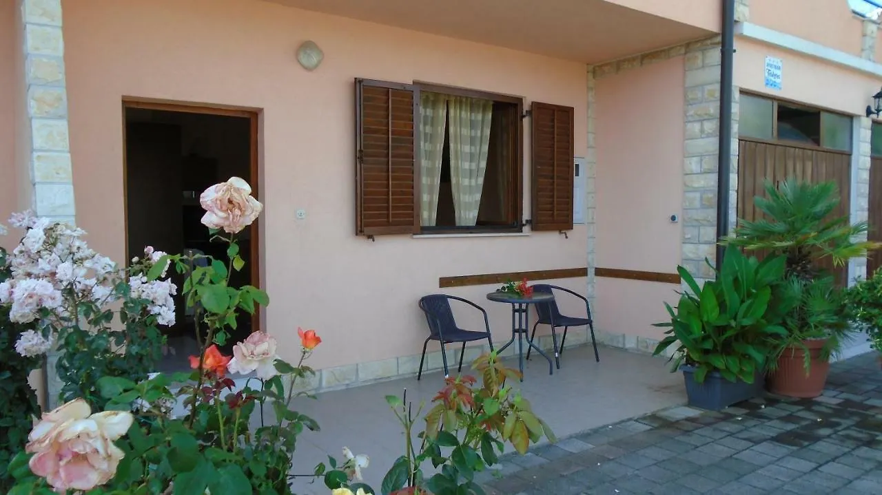 Apartmani A.Teskera Trogir Apartment